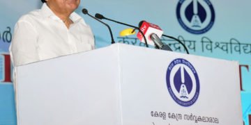 The Vice President, Shri M. Venkaiah Naidu addressing the gathering after inaugurating the new campus of the Central University of Kerala, in Kasargod, Kerala on April 29, 2018.