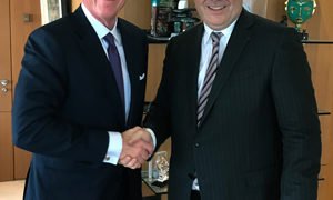 Andrew Littlefair, CEO of Clean Energy, and Patrick Pouyanné, CEO of Tota