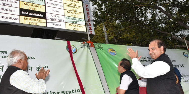 The Union Minister for Science & Technology, Earth Sciences and Environment, Forest & Climate Change, Dr. Harsh Vardhan at the inauguration of the SAFAR: Air Quality Monitoring & Forecasting Station, in New Delhi on July 21, 2018.