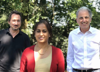 eDevice's CEO Shanthi Ramakrishnan (center), with the company's co-founders Stéphane Schinazi (left) and Marc Berrebi (right). (Photo: eDevice)