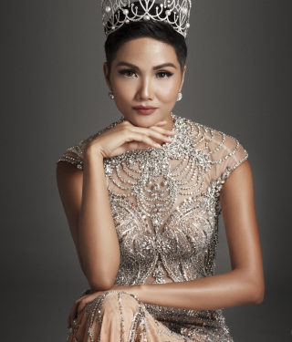 H’Hen Niê, Miss Universe Vietnam is getting #ActiveforEducation as a Room to Read ambassador. (Photo: Business Wire)