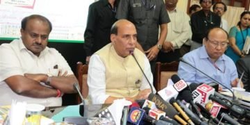 The Union Home Minister,  Rajnath Singh addressing a press conference after the 28th Meeting of the Southern Zonal Council, in Bengaluru on September 18, 2018. The Chief Minister of Karnataka, H.D. Kumaraswamy is also seen.