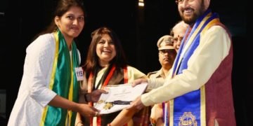 The Union Minister for Human Resource Development, Prakash Javadekar giving away the degrees to the students at the 31st Convocation of Goa University, in Goa on December 15, 2018. The Vice Chancellor, Prof. Varun Sahani is also seen.