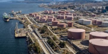 The Mongstad facility north of Bergen. (Photo: Espen Rønnevik / Roar Lindefjeld, Woldcam)