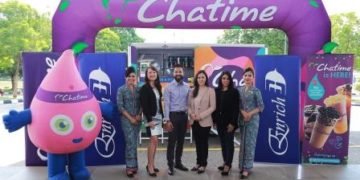 (Second from left) Malaysia Airlines’ Head of Customer Experience, Lau Yin May; Enrich Lead, Amiroel Shazrie Yussof; Executive Director Chatime Malaysia, Widayu Latiff and Group Managing Director Chatime Malaysia, Aliza Ali  at Malaysia Airlines’ Headquarters in Sepang.