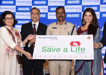 Dr Mabel Vasnaik, Consultant & head, Adult emergency department, Manipal Hospitals, Dr.  H Sudarshan Ballal, Chairman, Manipal Hospitals, Mr. P. Harishekaran, Inspector General of Police and Additional Commissioner of Police (Traffic) and Ms. Shwetha R. Prasad, Kannada Actress