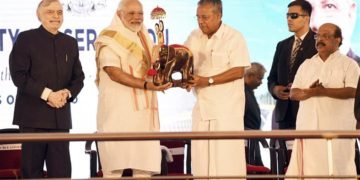 The Prime Minister,  Narendra Modi at the inauguration of the Kollam Bypass on NH 66, in Kerala on January 15, 2019. The Governor of Kerala, Justice (Retd.) P. Sathasivam and the Chief Minister of Kerala,  Pinarayi Vijayan are also seen.