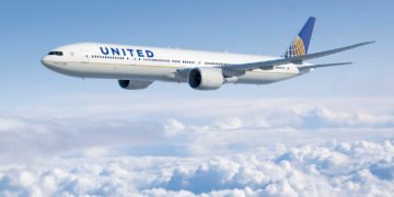 Cathay Pacific 747-8f air to air