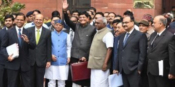 The Union Minister for Railways, Coal, Finance and Corporate Affairs, Piyush Goyal departs from North Block to Rashtrapati Bhavan and Parliament House, along with the Minister of State for Finance and Shipping, P. Radhakrishnan, the Minister of State for Finance, Shiv Pratap Shukla and the senior officials to present the Interim Budget 2019-20, in New Delhi on February 01, 2019.