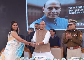 The Union Home Minister, Rajnath Singh giving away the Cyber Awareness Mitra Awards, during the inauguration of the Cyber Prevention, Awareness & Detection Centre (CyPAD) of Delhi Police and National Cyber Forensic Lab, MHA, in New Delhi on February 18, 2019. The Delhi Police Commissioner, Amulya Patnaik is also seen.