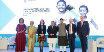 (L- R) MC Shivani Pasrich; Dr. Soumya Swaminathan, WHO Deputy-Director General for Programs; Her Excellency Professor Agnès Buzyn, French Minister of Solidarity and Health; J.P. Nadda, India’s Minister for Health and Family Welfare: Piyush Goyal, India’s Minister of Finance and Corporate Affairs; Peter Sands, Executive Director of the Global Fund; Jean-Claude Kugener, Ambassador of the Grand Duchy of Luxembourg to the Republic of India.