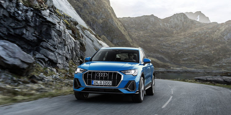 Winner in the category “150 to 250 PS”: The 2.0 TFSI wins International Engine of the Year Awards. In the Audi Q3, it is available in two performance versions.