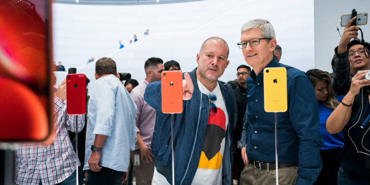 Jony Ive and Tim Cook at the September 2018 launch of iPhone XR. SOURCE:APPLE