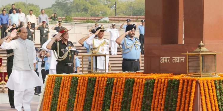 The Union Minister for Defence, Rajnath Singh paying homage to the martyrs, at the National War Memorial, in New Delhi on June 01, 2019. The Chief of Army Staff, General Bipin Rawat, the Chief of Naval Staff, Admiral Karambir Singh and the Chief of the Air Staff, Air Chief Marshal B.S. Dhanoa are also seen.