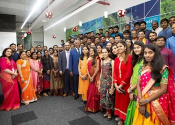 Robert F. Smith, Vista Equity Partners Founder, Chairman and CEO and Rishi Daga, EagleView CEO at the opening of the new EagleView R&D centre in Bengaluru, India