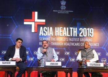 The Minister of State for Development of North Eastern Region (I/C), Prime Minister’s Office, Personnel, Public Grievances & Pensions, Atomic Energy and Space, Dr. Jitendra Singh addressing the Asia Health-2019 conference, in New Delhi on October 17, 2019. The Principal Scientific Adviser to the Government of India, Prof. K. Vijay Raghavan is also seen.