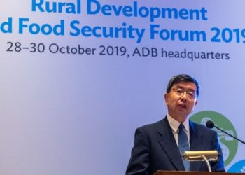 ADB President Mr. Takehiko Nakao speaking at the Rural Development and Food Security Forum 2019 at ADB headquarters on 28 October.