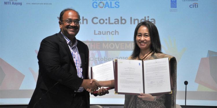 The Mission Director, Atal Innovation Mission (AIM),  R. Ramanan and the Resident Representative, UNDP India, Ms. Shoko Noda signing the Letter of Intent (LOI) between AIM, NITI Aayog and UNDP India, to jointly launch Youth Co:Lab to accelerate youth-led social entrepreneurship and innovation in India, in New Delhi on October 04, 2019.