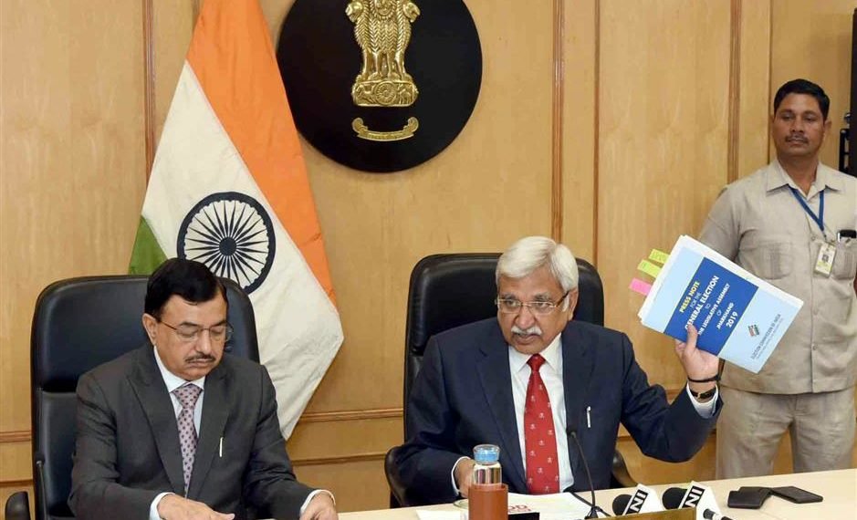 The Chief Election Commissioner, Shri Sunil Arora along with the Election Commissioner, Shri Sushil Chandra addressing a press conference to announce Jharkhand Election Schedule, in New Delhi on November 01, 2019.