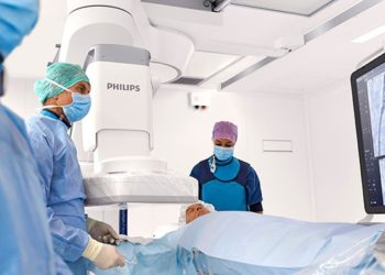 Business Highlights Q4 2019
Philips continues to set the standard in integrated solutions for image-guided therapy with the expansion of its Azurion platform with FlexArm and the seamless integration of its smart catheters in the platform.