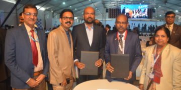 (L-R) Mr D N Pandey, Sr DGM (Marketing)/BEL-Panchkula, Mr Mahesh Bala, Head (Sales & Marketing), Sigtech, Mr Padma Kumar, MD, Sigtech, Mr Gowtama M V, CMD, BEL, and Mrs Hemalatha K, GM (SP), BEL, pose for a photo after the signing of MoU between BEL and SIGTECH Wireless Technologies Pvt Ltd.