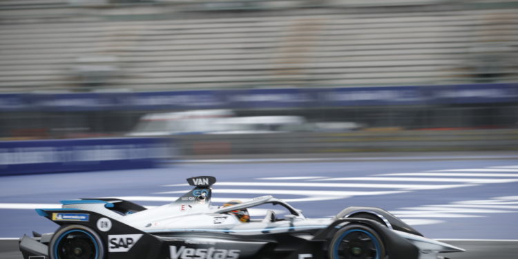 Formel E – Mercedes-Benz EQ Formel E Team, Mexico E-Prix 2020. Stoffel Vandoorne 

Formula E - Mercedes-Benz EQ Formula E Team, Mexico E-Prix 2020. Stoffel Vandoorne