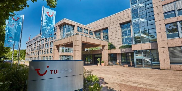 Headquarter TUI Group – Karl-Wiechert-Allee 4, D-30625 Hanover (© 2017 TUI Group)