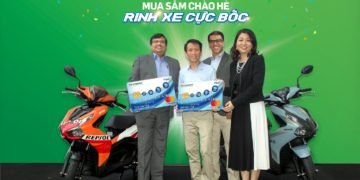 Senior Management Team of FE CREDIT and Mastercard