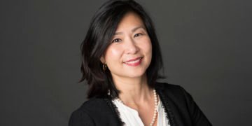 Angela Hwang