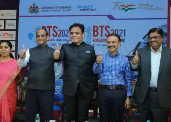 From Left to Right - Mrs. Meena Nagaraj CN, IAS, Managing Director, Department of Electronics IT, Biotechnology and Science & Technology, Government of Karnataka; Dr. E. V. Ramana Reddy, ACS Dept. of Electronics, IT, Bt and S&T, Government of Karnataka; C. N. Ashwath Narayan, Hon’ble Minister for Electronics, IT & Bt, Science and Technology, Higher Education, Skill Development, Entrepreneurship and Livelihood, Government of Karnataka; Prashant Prakash, Partner – Accel Partners, Chairman – Karnataka Vision Group for Startup; B.V. Naidu, Chairman Karnataka Digital Economy Mission;