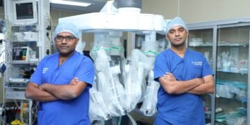 From Left to Right
Dr. Narasimhaiah Srinivasaiah, MD, MRCS, FRCS, FEBS, Senior Consultant – Colorectal Oncology and Robotic Surgery, Apollo Cancer Centre, Bengaluru  and Dr. Venkatesh Munikrishnan, MBBS, MRCS, FRCS, Senior Consultant -Colorectal Surgery, Apollo Hospitals, Chennai.