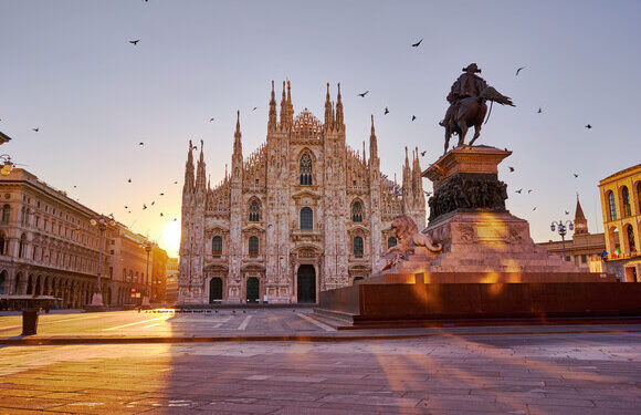 The Duomo di Milano (Milan Cathedral) with the Piazza del Duomo