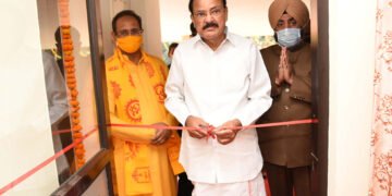 The Vice President,  M. Venkaiah Naidu inaugurating the South Asian Institute of Peace and Reconciliation at Dev Sanskriti Vishwavidyalaya, in Haridwar on March 19, 2022.