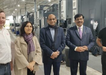 The Karnataka state delegation visited Dynamatics Technologies facility center and met Udayant Malhoutra, CEO and MD and James Tucker, COO during the GlM 2022 roadshow in London