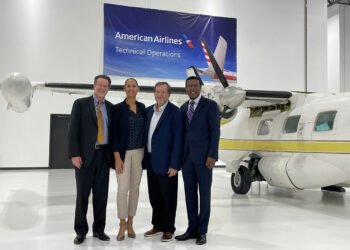 rom left: Dr. Joel English, AIM Executive Vice President; Evie Garces, American's Vice President of Line Maintenance; Mark Miner, American's Vice President of Technical Services; Dr. Kenneth Alexander, AIM Chancellor attended today’s event to announce the new partnership.