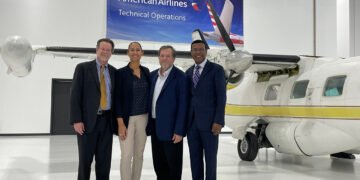 rom left: Dr. Joel English, AIM Executive Vice President; Evie Garces, American's Vice President of Line Maintenance; Mark Miner, American's Vice President of Technical Services; Dr. Kenneth Alexander, AIM Chancellor attended today’s event to announce the new partnership.