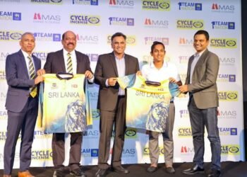 From Left to Right: Mr.UpulNawarathnaBandara, Mr.CryshanthaKapuwaththa, Mr. Arjun Ranga, Ms.ChamariAtapattu, and Mr.EassuwarenSubramaniam