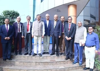 India's first ever indigenously developed Train Control & Supervision System jointly developed by BEL and DMRC, i-ATS, being formally launched today by Mr Manoj Joshi, Secretary, Ministry of Housing and Urban Affairs, Government of India & Chairman, Delhi Metro, in the presence of Mr Vikas Kumar, Managing Director, Delhi Metro, Mr Bhanu Prakash Srivastava, Chairman & Managing Director, BEL, Mr Manoj Jain, Director (R&D), BEL, and other senior officials of DMRC and BEL.