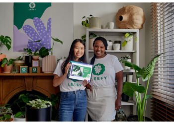 Canva's Visual Economy Report: Canva surveyed 1,600 business leaders who set the strategy for internal/external audience engagement (Photo: Business Wire)