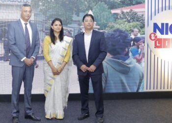 L -R Dr. Prathap Chandra, Consultant - Paediatrician and Neonatologist, Motherhood Hospitals, Indiranagar, Bangalore, Mr Vijayarathna Venkatraman, CEO at Motherhood Hospitals and Dr Sreevidya Sreekantha, Lead Paediatric and Neonatology Consultant, NICU Live Program, Motherhood Hospitals sharing insights on first virtual Neonatal intensive care unit Network Across India