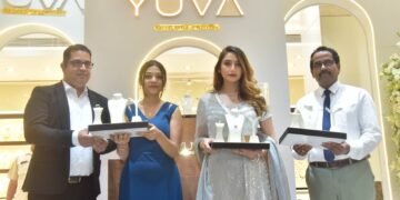 From Left:  Rajesh Krishnan (Retail Manager, Joyalukkas,)  Varsha bollamma (actress)  Ragini Dwivedi ( actress) and  Suresh V N (Manager, DGM -Jewellery, Joyalukkas