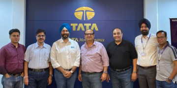 The signing ceremony, which marks a significant milestone, was attended by distinguished individuals including Anmol Singh Jaggi, CEO and Co-Founder of BluSmart and Samrat Gupta, MD & CEO of Tata Motors Finance; Anand Bang – Chief Operating Officer; Surinder Kamboj – Business Head Passenger Vehicles, alongside other dignitaries, and stakeholders from Tata Motors Finance, and BluSmart Mobilty.