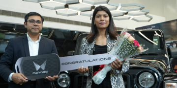 Arunangshu Roy, Zonal Head Sales- South with Nikhat Zareen