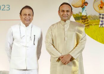 Sri Madhusudan Sai with Padma Bhushan Awardee Dr Sunil Gavaskar