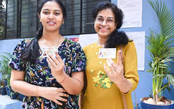 Women Voters Leave Their Imprint on Democracy-Bengaluru, Karnataka