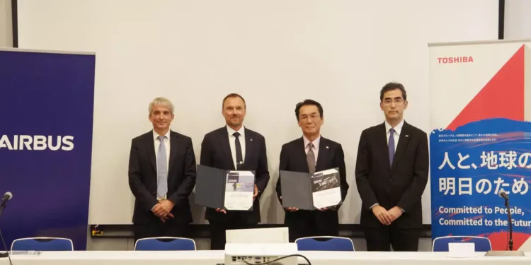 From left to right: Ludovic Ybanez, Airbus Head of Cryoprop demonstrator and Cryogenics technology; Airbus UpNext, Dr Grzegorz Ombach, Airbus Senior Vice President and Head of Disruptive R&T; Tsutomu Takeuchi, Toshiba’s Corporate Officer, responsible for Power Systems business, and Director of Toshiba Energy Systems & Solutions Corporation; and Kensuke Suzuki, Head of New Technology, Power System Division, Toshiba Energy Systems & Solutions Corporation.CREDIT:Airbus UpNext,