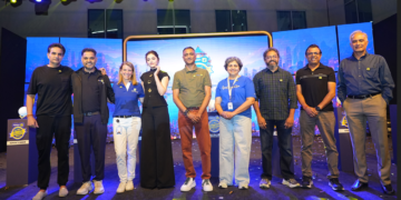Flipkart leaders kick-off Flipkart’s The Big Billion Days 2026 at Flipkart HQ, Bengaluru
(L-R) Sakait Chaudhary, SVP and Head of Marketplace; Hemant Badri, SVP and Head of Supply Chain; Jane Duke, Chief Ethics & Compliance Officer; actor Aneet Padda; Kalyan Krishnamurthy, CEO, Flipkart Group; Seema Nair, CHRO; Ravi Iyer, SVP and CFO, Strategic Partnerships; Rajneesh Kumar, Chief Corporate Affairs Officer; Balaji Thiagarajan, CPTO